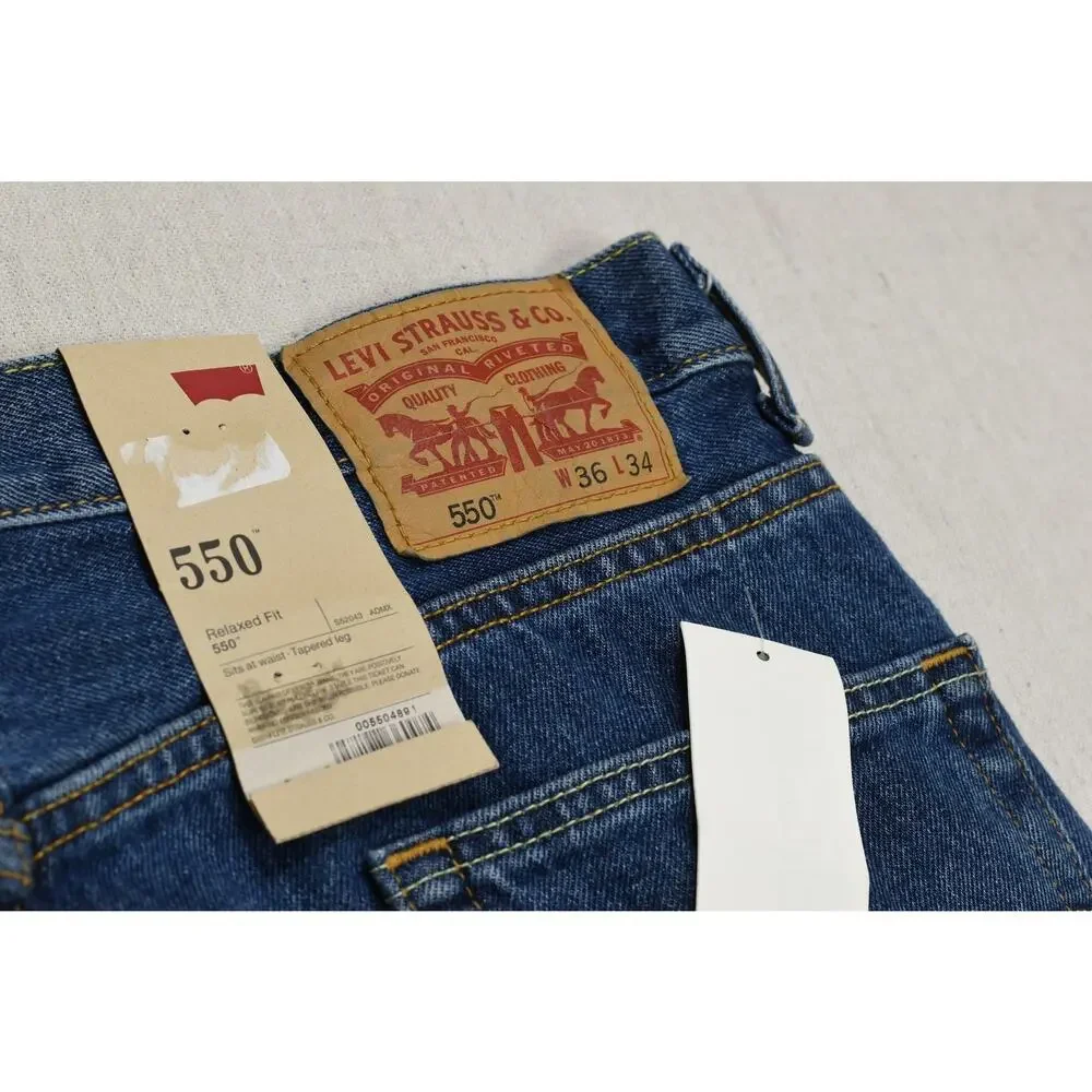 Levis levi 550